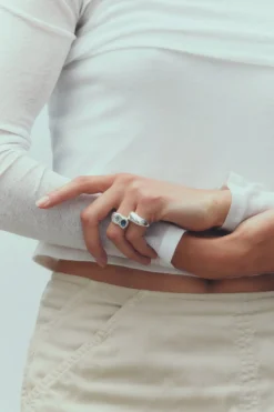 SIMUERO Rings|Signets><noscript><img width=