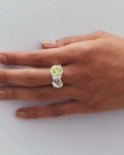 SIMUERO Rings>Vera Green